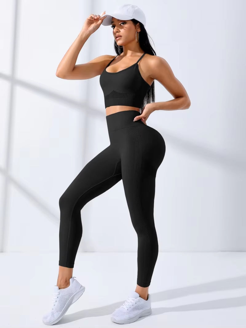 Elevate Your Workout with Our Women's 2-Piece Seamless Yoga Set – Stylish Tracksuit Leggings & Stretch Sports Bra