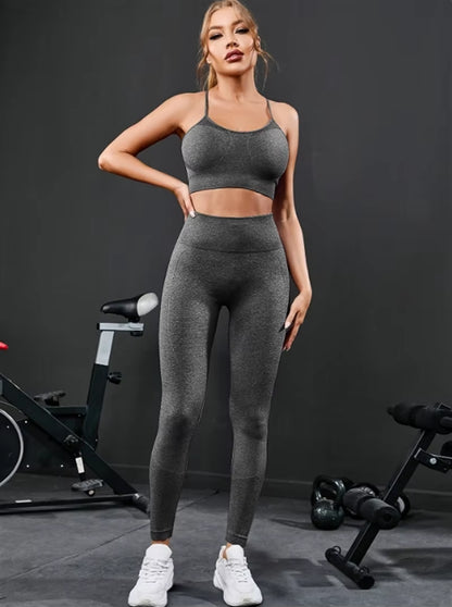 Elevate Your Workout with Our Women's Seamless High Waist Yoga Set - Stylish Striped Leggings & Top for Ultimate Comfort